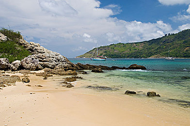 黄色软件大全下载3.0.3每天OPPO版苹果版p：极速幻想全新版本上线，跨平台竞速体验与每日赛道挑战全解析-1