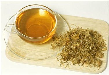 三上悠亚一区二区：极速双生，都市霓虹与荒野泥泞的竞速诗篇-2