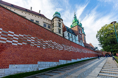 男生差差女生：当差异成为默契，双人赛车共舞赛道新纪元