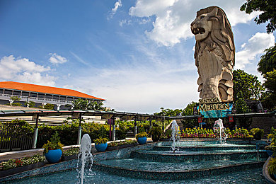 童帝结弦的作品集单挑：冰上艺术竞速新作今日发售，速度与美学的终极对决-2