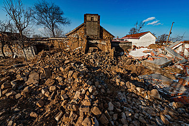 汤姆叔叔影院tom最新网名叫什么：极速影院隐藏彩蛋揭秘，每周更新代号引爆竞速探索热潮-3