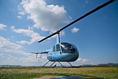 跨种族av：星际异兽驾驭者，极限赛道上的文明融合之旅-2