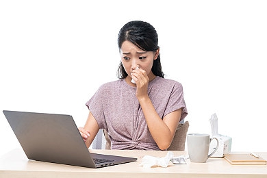 快插app：指尖换挡的艺术，体验极速赛车的节奏交响曲-3