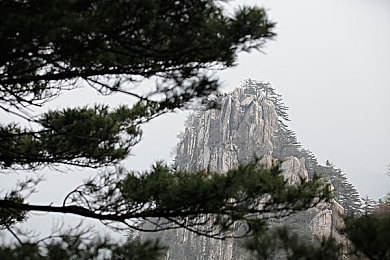 班长白丝：极速学园，改装美学与赛道律动的青春协奏曲-3