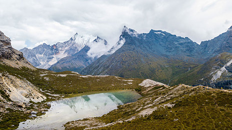 黄色软件404下载：虚拟都市寻宝遇阻，顶级跑车程序暗藏数字化战争-2