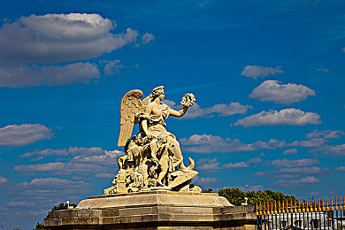 囯产大色AV:东方赛博美学,虚拟竞速的视觉革新与驾驶艺术-2