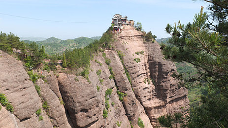 黄色APP下载3.3:《落日飞驰》全新版本上线,动态天气与黄金赛道引爆极速狂潮-3