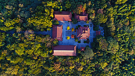 胡桃大战史莱姆：奇幻座驾碰撞萌系赛道竞速之旅-3