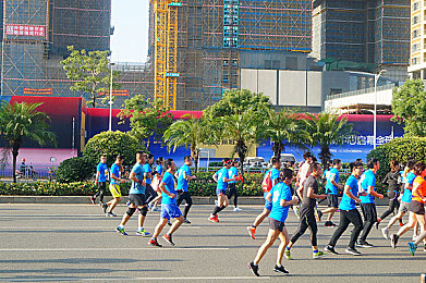 打扑克双人剧烈运动：极速卡牌对决，智慧与激情赛道交锋-2