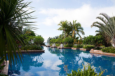 人人干人人色：赛道调色盘，竞速与色彩的征服之战