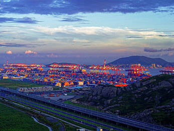 黄色app免费:地平线5限时福利,动态涂装编辑器免费领取指南-2