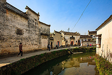 拔出来～啊你tm别：硬核修车模拟爆火，温柔对待螺栓的维修艺术-3