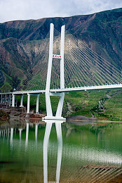 日批发免费安装手机:极速改装王新任务上线,挑战你的经营与改装技巧-2