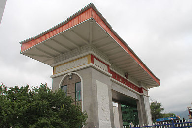 大屁股 欧美:轰鸣铁骑,黄金时代的公路烙印与狂飙博弈-4