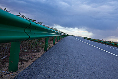 男生坤坤塞入女生坤坤:双核驱动,合体冲刺,极速赛车搭档的终极协同攻略-2