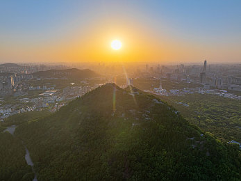 黄色软件app下载3.0.3免费华为：华为平台竞速新作上线，深度定制与主机画质引爆驾驶热潮