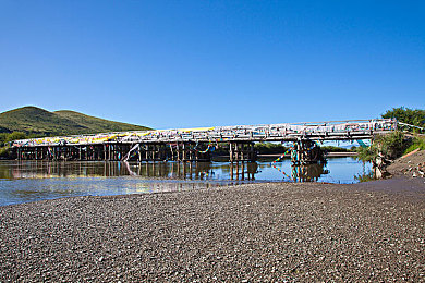 按摩师玩弄贵妇69Spa：竞速新作颠覆想象，特工伪装引爆霓虹都市狂飙热潮-2