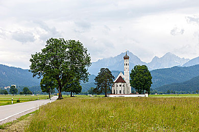 黑料黄色：都市传说终被破解，雨夜幽灵车全攻略今日公开-3