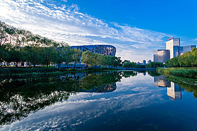 冯珊珊户外露出：征服极限自然赛道，地平线5越野驾驶终极攻略