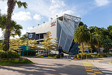 在同学面前光着屁股：极速社死，校园赛道，隐秘车手的双重人生-4