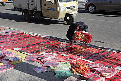 黑料网吃瓜:极速阴影中,档案与引擎的无声对决-4