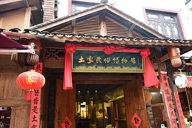 蝌蚪窝一个可以释放蝌蚪的网站：竞速新游极速蝌蚪上线，策略释放进化核心颠覆传统赛车体验-4