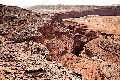 男生女生日逼软件：极速哲学，力量与技巧的赛道对决-3