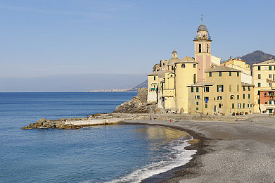 国产AV中：光梭互动新作发布，人机协同竞速开启未来驾驶新纪元