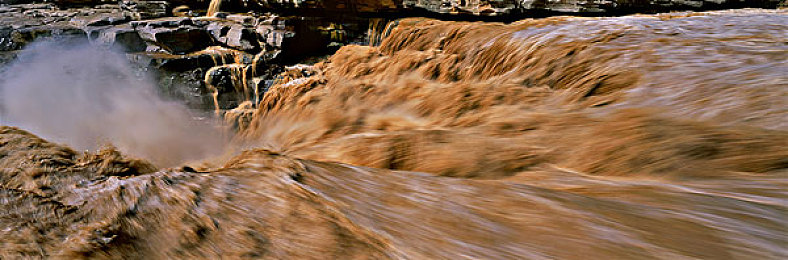 十大禁用软件：虚拟赛道公平告急，作弊软件侵蚀竞速游戏生态