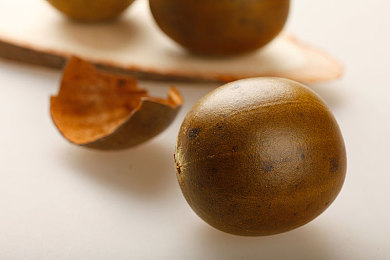 看污软件：泥痕叙事，赛道记忆的视觉诗篇