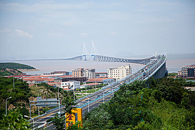 亚洲欧洲日韩一区二区：极速无疆，文化交融的全球赛道巡礼-3