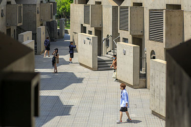 fⅰee性护士vidos猛烈：疾驰天使，心跳赛道上的生命竞速-4