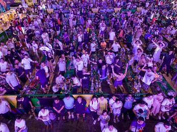 51朝阳群众网cgfun：虚拟都市化身正义车手，全新竞速游戏融合侦探元素今日引爆街头狂飙