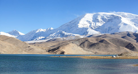 国产黄片乱伦：引擎血脉，赛道上的工业进化史诗