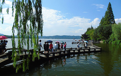 软件免费下载3.0.3免费：极限竞速地平线5全新版本上线，免费驾驶墨西哥开放世界-2