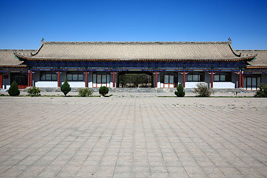 亚洲V一区二区：霓虹迷宫对决海岸狂飙，极速地平线双雄赛道深度攻略与调校指南-2