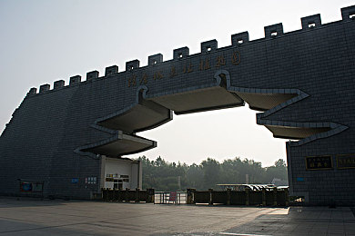 机机对机手机无需下载安装：云端竞速，无界飞驰，未来赛道即刻狂飙-3