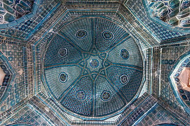 乔巴罗宾发琴2D彩绘在哪买：航海王游戏限时活动开启，珍贵角色主题收藏品获取攻略全解析-3