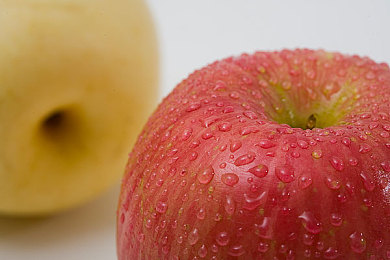 黄色软件app3.0.3vivo:极速都市新版本,雨天涂装竞速,解锁稀有闪电跑车攻略-2