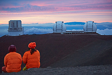 黄色软件APP下载大全免费OPPO：极速体验，OPPO平台热门赛车游戏精选与技巧解析-3