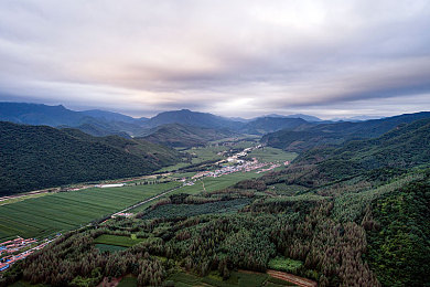 粉色丝瓜苏州晶体:独立赛车新作惊艳亮相,融合东方园林与未来科技的竞速体验今日上线-2