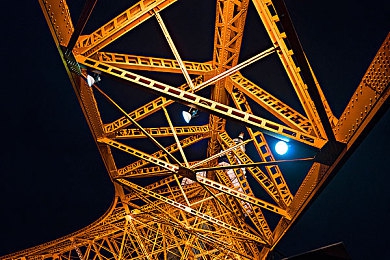 黄色appoppo:极速幻影霓虹轨迹今日上线,视觉动力系统革新竞速体验-3