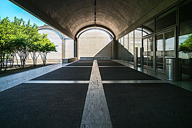 黄色APP2023.：荧光黄涂装风靡地下赛车，违规改装系统颠覆传统玩法