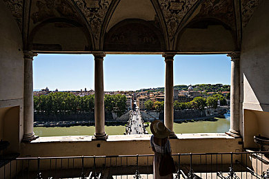 黄色软件下载安装3.3.0最新版本：极速狂飙全新版本震撼上线，真实物理与动态天气颠覆竞速体验