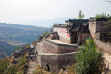 男生和女生在床上差差差APP下载：双人协奏，竞速共鸣，差异美学与默契驾驶的终极模拟-3