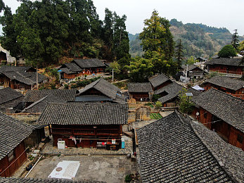 红桃视频浏览器链接:极速谜踪,幻影密钥与霓虹车库的终极竞逐-2