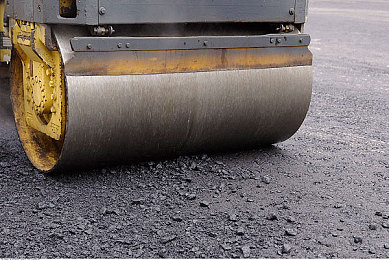 女生让男生朗诵：诗意赛道，聆听副驾驶的浪漫氮气加速-4