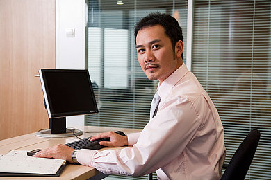 中国无码乱伦:疾速家族,改装无界,血脉竞逐的都市传说-2