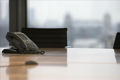 黄色软件3.0.3破解版：极限飞车霓虹狂飙，解锁全内容畅享赛道终极自由-3