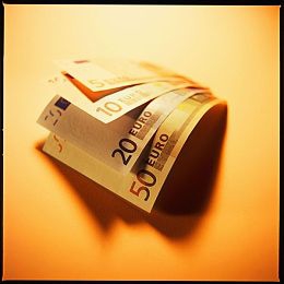 护士赤裸裸全部裸体：直面医疗恐惧，生存解谜挑战人性抉择-2